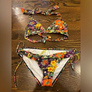 NWOT gianni binni swim suit size large